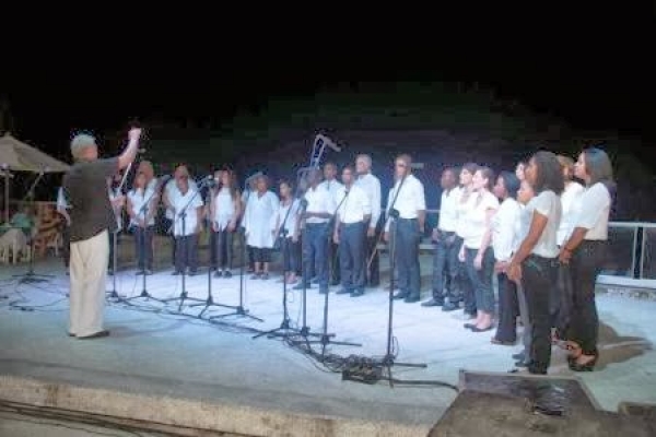Coro Municipal de Sosúa debuta con éxito