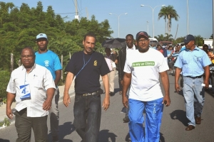 UASD realiza marcha a favor de la salud en Barahona 