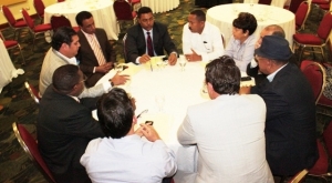 Alcaldes del PRD realizan asamblea y analizan su participación en FEDOMU