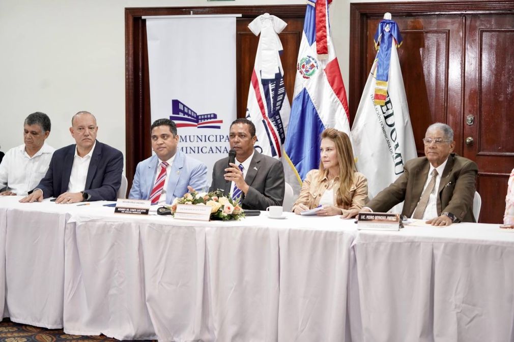 La Liga Municipal Dominicana capacitará las autoridades municipales electas en coordinación con entidades municipalistas y organismos rectores y de control del Estado.