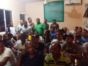 Choferes realizan asamblea buscan mejorar servicio en Cotuí: 