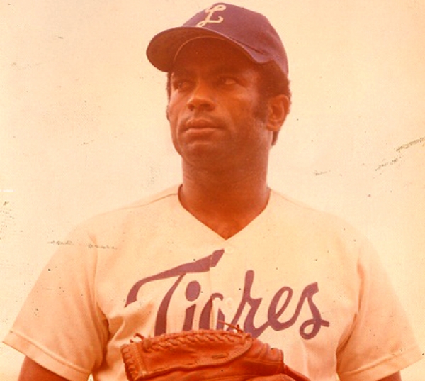Pedro Borbón, lanzador por el equipo de béisbol del Licey.