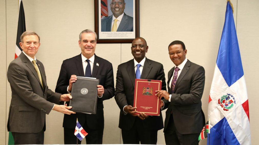 Presidente de República Dominicana, Luis Abinader y presidente de Kenia, William Ruto.