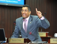 El diputado de ultramar Marcos Cross en una de sus intervenciones en la Cámara de Diputados de República Dominicana.