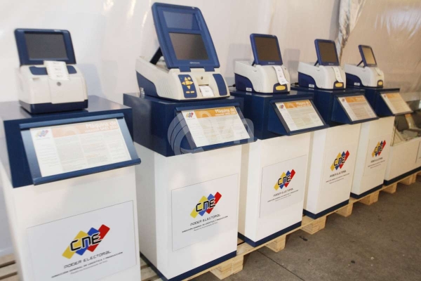  Las máquinas de votación modelo SAES (Smartmatic Auditable Election Systems)