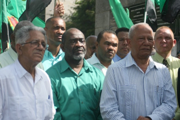 González Espinosa Presidente del Partido de los Trabajadores Dominicanos (PTD).