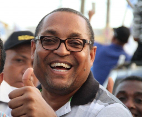 José Andújar, candidato a alcalde por el Partido Revolucionario Moderno en el municipio Santo Domingo Oeste.
