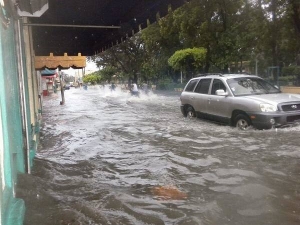 Lluvia perturban actividades en San Pedro de Macorís: 
