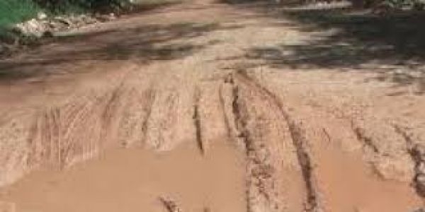 Secuestran vehiculos del INAPA por falta de agua en Miches