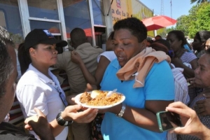 Denuncian; cierre de un comedor económico afecta a cientos de personas en Moca