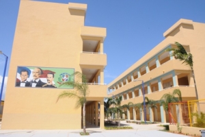 Medina inaugura dos modernas escuelas en la provincia Hermanas Mirabal