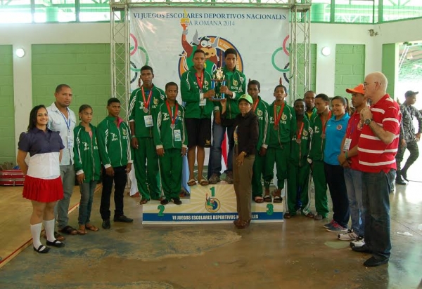 Zona Sur conquista mayores honores en Lucha Olímpica en VI Juegos escolares
