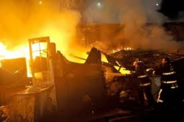 Nagua: Mujer quema la casa de su rival