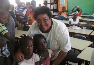 Fundación Marijul realiza encuentro con niños de batey Esperanza