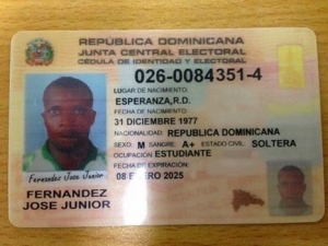 Haitianos continúan falsificando cédulas entregadas mediante el plan de naturalización