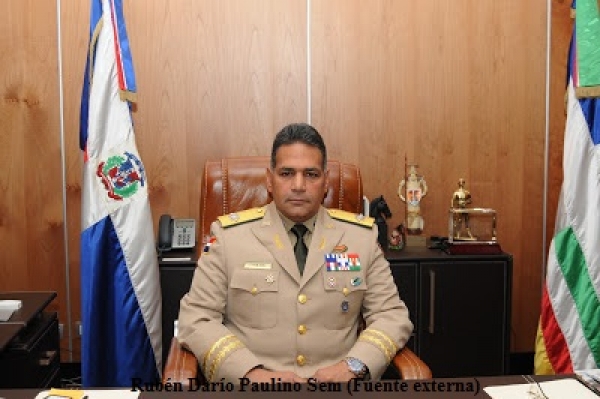 Jefe del Ejército cancela miembros de la institución