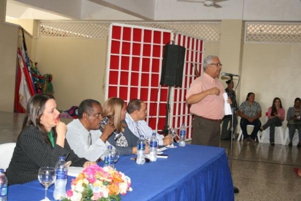 Alcalde Nelson Camilo inaugura obras en sector Brisas del Sur:  