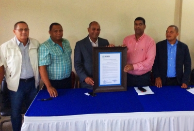 Ayuntamiento de Maimón y Sala Capitular reconoce gobernador 