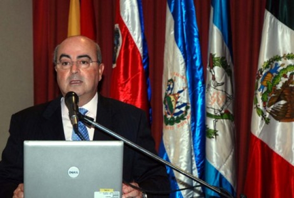 Manuel Labrado, representante del Banco Interamericano de Desarrollo (BID).