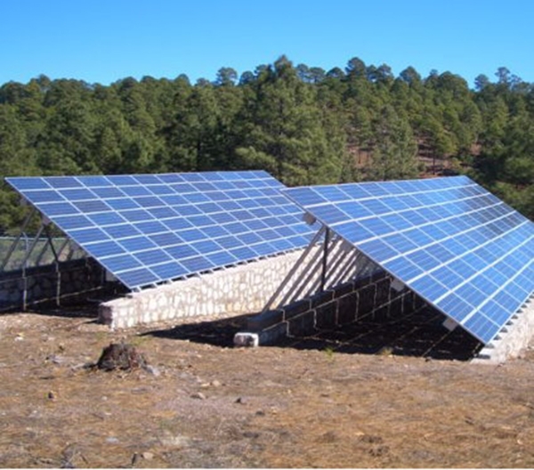 Paneles de celdas fotovoltaicas.