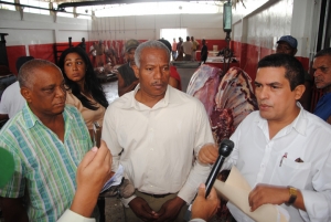 Alcaldía Santiago reabre operaciones del matadero Municipal