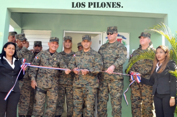 Ejército inaugura puesto militar en Los Pilones