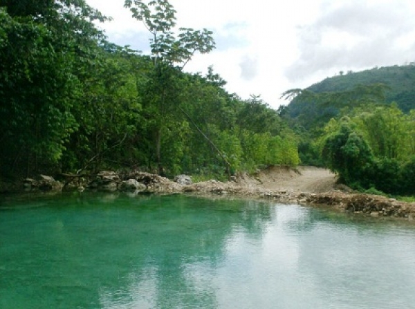 Río Mata de Maíz en Polo.