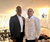 Rafael Santos Badía sostuvo un encuentro con alcalde de Nueva York, Eric Adams.
