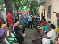 Aspirante a síndico recibe apoyo de pescadores y amas de casa sector La Playa