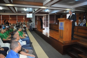 Francisco Dominguez Brito, procurador general de la República dió el discurso central del acto de alfabetización de los reclusos.