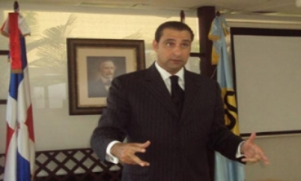 Castaños Guzmán afirma Medina tendrá que consensuarlo todo