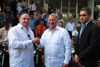 Empresa italiana entrega unidades motorizadas al ayuntamiento Santiago