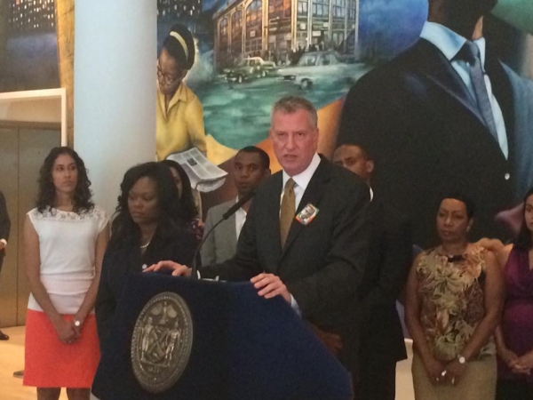 NUEVA YORK: Alcalde arremete contra la RD por deportaciones de haitianos: 