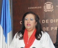 Esther Mirelis Minyetti,diputada por San José de Ocoa, autora de la propuesta legislativa que busca regular los medios