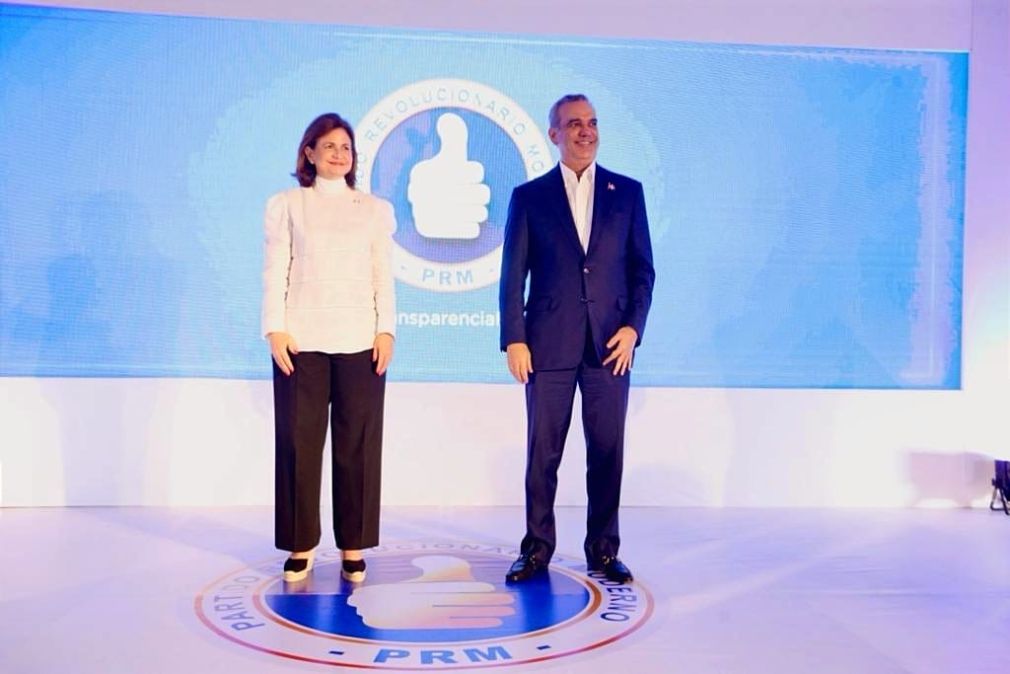 La vicepresidenta Raquel Peña será nuevamente la compañera de boleta del presidente Luis Abinader para las elecciones de 2024.