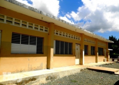 130 escuelas podrían colapsar en San Cristóbal en caso de sismo, según estudio