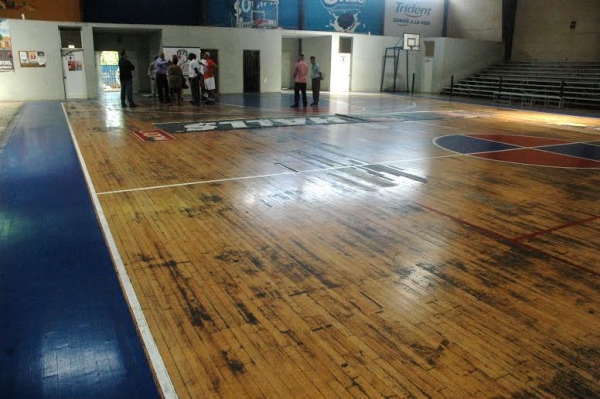 Inician recuperación instalaciones deportivas en Ensanche Luperón