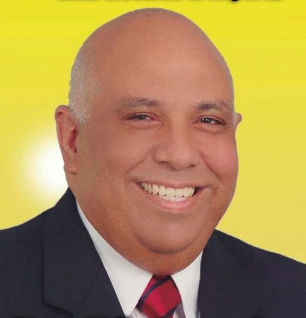 Doctor Francisco Pichardo, presidente Colegio Médico Dominicano, filial Santo Domingo.