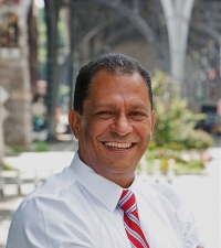 Luis Tejada, candidato a senador estatal por el Distrito 31 del Alto Manhattan por el Partido de las Familias Trabajadoras.