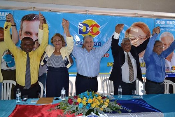 Dulce Mateo lanza candidatura a diputada por el partido DxC: 