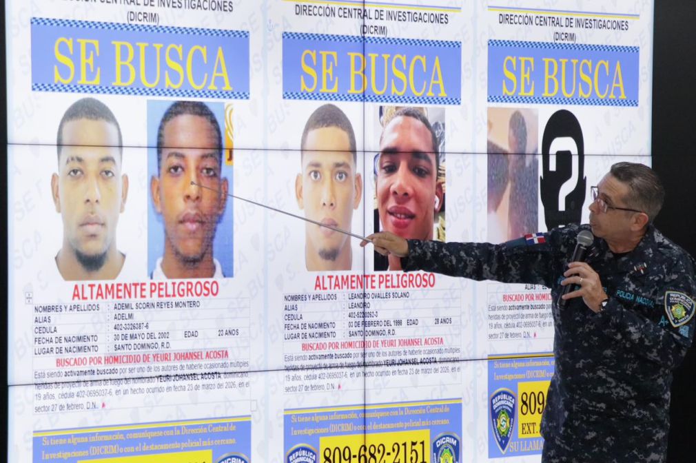 El hecho quedó captado en video por cámaras de vigilancia en la zona.
