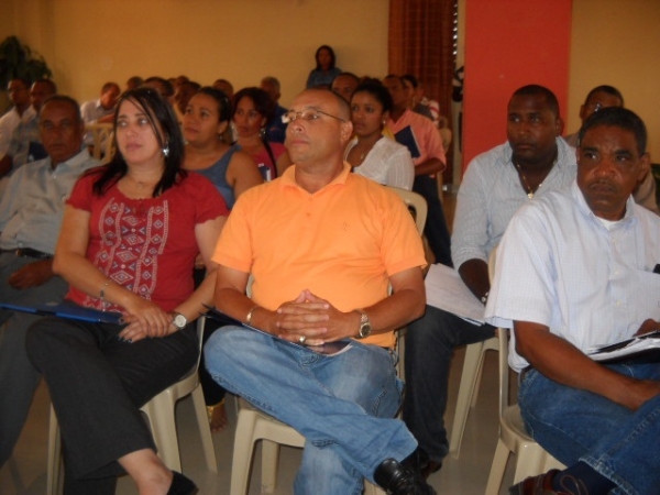 Periodistas de Barahona y Baoruco participan en conferencia sobre medios digitales