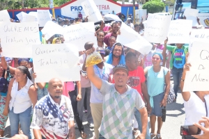 Trabajadores de zona franca protestan en San Pedro de Macorís:  