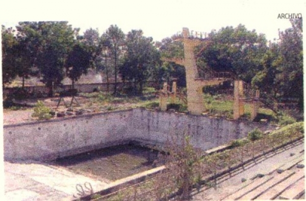 Asís se ve la piscina del Centro Olímpico de La Vega.  