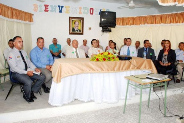 Mesa de honor Asamblea de APRADELASA.