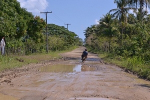 Carretera que comunica a Sabana de la mar y Miches