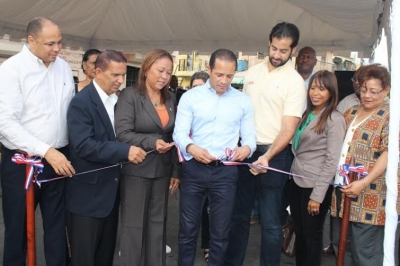 Ayuntamiento Santo Domingo Este y Obras Públicas entregan varias calles asfaltadas: 