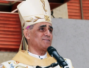 Arzobispo afirma: Estados Unidos quiere imponer el aborto y homosexualidad a RD: 