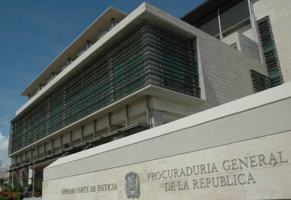 edificio que aloja la procuraduria general de republica dominicana
