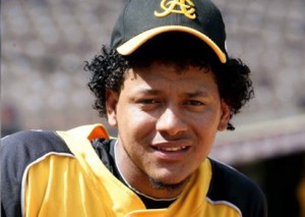 Carlos Martinez Prospecto Firmado por Los Cardenales vía Global Sport Group.
